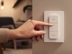 A Philips Hue alkalmazás 5.43.0 verziója javítja a kiegészítők, például a villanykapcsolók beállítási folyamatát. (Kép forrása: Philips Hue)