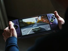 Az új MSI Claw 8 EX AI+ kifinomult és ergonomikusabb kialakítással rendelkezik.