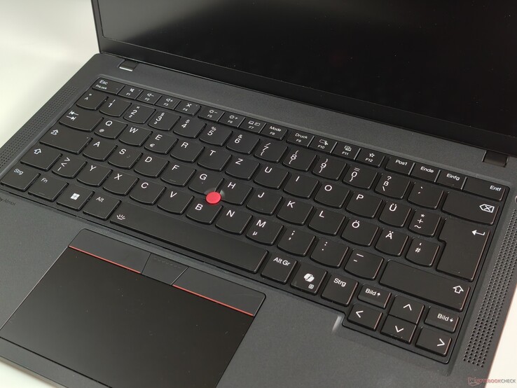 Lenovo ThinkPad T14 G6: Billentyűzet