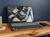 Lenovo Yoga Pro 9 16IAH10 RTX 5050 felülvizsgálat: Nem a legjobb konfiguráció