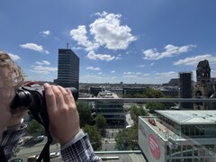 A távcsövek néhány héttel ezelőtt egy berlini bemutató rendezvényen