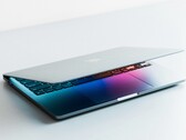 Egyre több bizonyíték utal az első érintőképernyős MacBook érkezésére.