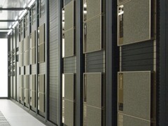 Az Nvidia B200 AI chipjei az amerikai exportellenőrzés ellenére is eljutnak Kínába. Képeken: Az Nvidia DGX szuperpod (Kép forrása: Nvidia)