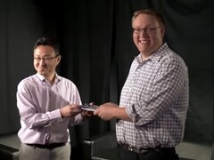 Shuhei Yoshida volt az a kettős egyik tagja, amely 2013-ban gúnyt űzött az Xboxból amiatt, hogy korlátozta az Xbox One játékok megosztását.
