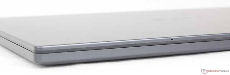 Elöl: Portok nélkül