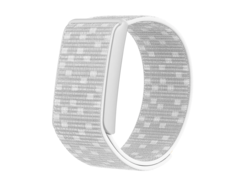 Az Amazfit Helio Strap fehér/szürke (fent) és szürke/fekete színben is elérhető lesz. (Kép forrása: Amazfit)