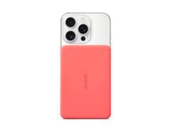 Megérkezett az Anker új MagGo Power Bank (5K, Slim) - Coral (képünkön). (Kép forrása: Apple)