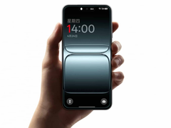 A OnePlus 13T kijelzője.