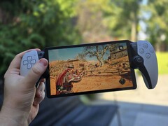 A PlayStation Portal az egyetlen kézi konzol a Sony jelenlegi PlayStation-kínálatában, de nem játszik natívan játékokat. (Kép forrása: Unsplash, szerkesztve)