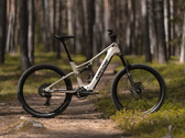 Az Amflow TL Carbon a DJI Avinox M2 középmotorjával van felszerelve