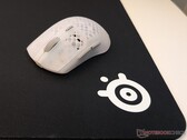 SteelSeries Aerox 3 vezeték nélküli Gen 2 játék egér és QcK Heavy egérpad felülvizsgálata