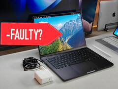 Apple14 hüvelykes, M5-ös M5-ös meghajtású MacBook Pro töltővel. Szerkesztve. (kép forrása: Notebookcheck)