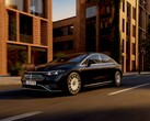 Az átdolgozott Mercedes EQS 800 voltos technológiát, nagyobb hatótávolságot és új szoftveres beállítást kapott.