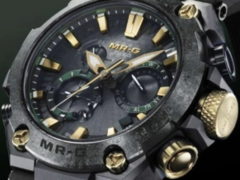 A Casio MRG-B2000RG-3A (a képen) úgy néz ki, hogy a szélei és a látható hatlapú csavarok körül csiszolt, szinte kőszerű textúrával rendelkezik. (Kép forrása: Great G-Shock World)