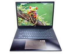 Az E Ink kifejlesztett egy laptop trackpadot integrált E Ink érintőképernyővel. (Kép forrása: E Ink)