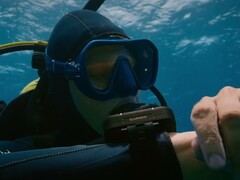 A Garmin Descent X30 (a képen) már kapható. (Kép forrása: Garmin)