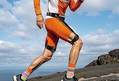 A Vigx π6 exoskeleton segít megemelni a lábat a comboknál, hogy csökkentse a járási és futási erőfeszítéseket. (Kép forrása: Vigx)