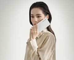 A Boox Palma 2 (a fenti képen látható) utódja okostelefonként is funkcionálhat. (Kép forrása: Onyx)