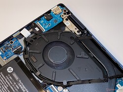 Az Envy x360 14 magányos ventilátora többnyire diszkréten üzemel