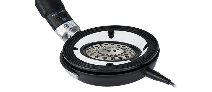 Az Audio-Technica ATH-WP900SE akusztikus portjai, meghajtói és hangtekercsei a vonós hangszerek hangjának reprodukálására lettek optimalizálva.