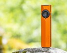 Az Olight ArkPro Ultra zseblámpa új, borostyánnarancs színben érkezik.