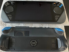 Ez a Steam Deck prototípus lényegesen kisebb teljesítményű, mint a kiskereskedelmi egységek. (Kép forrása: eBay - szerkesztve)