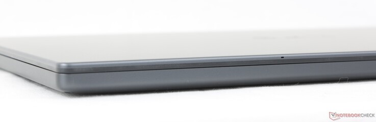 Elöl: Portok nélkül