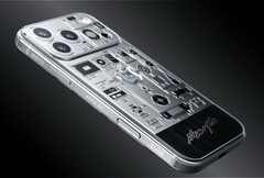 A Apple iPhone 17 Pro 2007-es kiadása tartalmazza az első iPhone alaplapjának egy darabját.