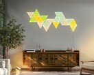 A Philips Hue falikar-modul az ábrán látható módon csatlakozik a kompatibilis Nanoleaf panelekhez.