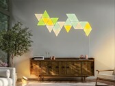 A Philips Hue falikar-modul az ábrán látható módon csatlakozik a kompatibilis Nanoleaf panelekhez.