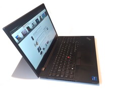 In review: Lenovo ThinkPad P15v G2, provided by: