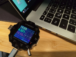 A 100 wattos USB-C tápegység energiafogyasztása