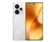 A Realme 15 három színben lesz kapható, köztük Flowing Silver (a képen). (Kép forrása: Sudhanshu Ambhore)