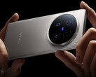 Az X200 Ultra a képen látható X100 Ultra nyomdokaiba lép, három hátlapi kamerával. (Kép forrása: Vivo)