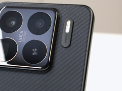 Úgy tűnik, hogy a Xiaomi 15S Pro Xring O1 egy szinten van a Xiaomi 15 Pro Snapdragon 8 Elite-ével az AnTuTuTu-n. Képünkön: az új telefon. (Kép forrása: Lu Weibing)