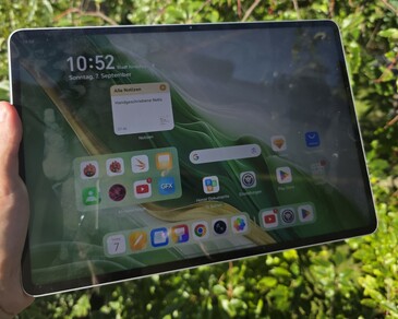 Honor MagicPad3: Kültéri megtekintés