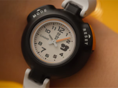 A Casio SAN-100H-7BJR (a képen) csak két gombbal rendelkezik. (Kép forrása: Casio)
