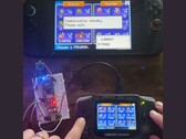 Egy mikrovezérlő, amely összeköti a GBA-t egy Nintendo Switch 2-vel, lehetővé téve a Pokémonok átvitelét a két konzol között