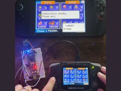 Egy mikrovezérlő, amely összeköti a GBA-t egy Nintendo Switch 2-vel, lehetővé téve a Pokémonok átvitelét a két konzol között