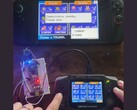 Egy mikrovezérlő, amely összeköti a GBA-t egy Nintendo Switch 2-vel, lehetővé téve a Pokémonok átvitelét a két konzol között
