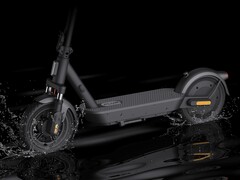 A Xiaomi Electric Scooter 5 Plus (képünkön) elindult az Egyesült Királyságban. (Kép forrása: Xiaomi)