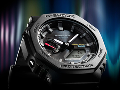 Közelkép a Casio GA-B2100-1A számlapjáról.
