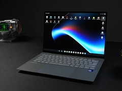 Az Asus Googlebook 14 tömege kevesebb mint 1 kg (2,2 font).