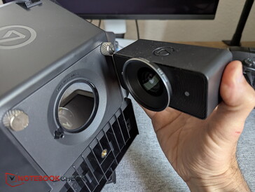 A Facecam behelyezése