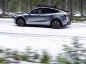 A 7 üléses Model Y Quicksilver színben (Kép forrása: Tesla)