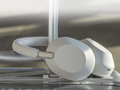 A WH-1000XM6 és az Xperia 1 VIII még ebben a hónapban egyszerre jelenhet meg, a képen az XM5. (Kép forrása: Sony)