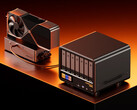 Az Aoostar WTR Max mostantól Intel Core i5 1235U processzorral is elérhető. A képen: a NAS eGPU-val.