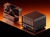 Az Aoostar WTR Max mostantól Intel Core i5 1235U processzorral is elérhető. A képen: a NAS eGPU-val.