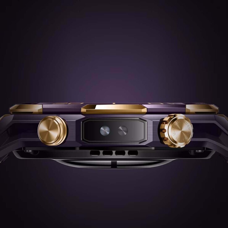 A Huawei Watch Ultimate Design Royal Gold okosóra. (Kép forrása: Huawei)