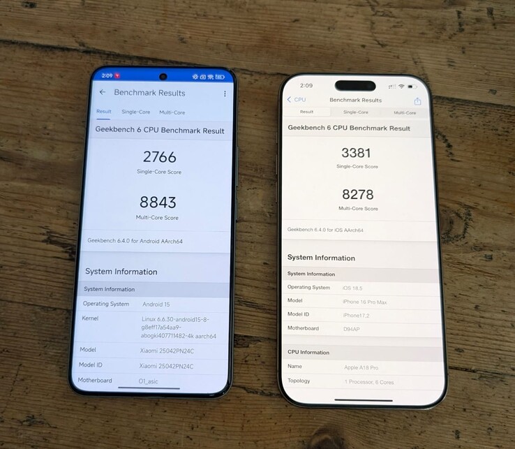 Xiaomi 15S Pro és Xring O1 vs Apple iPhone 16 Pro Max és A18 Pro. (Kép forrása: Max Weinbach az X-en)